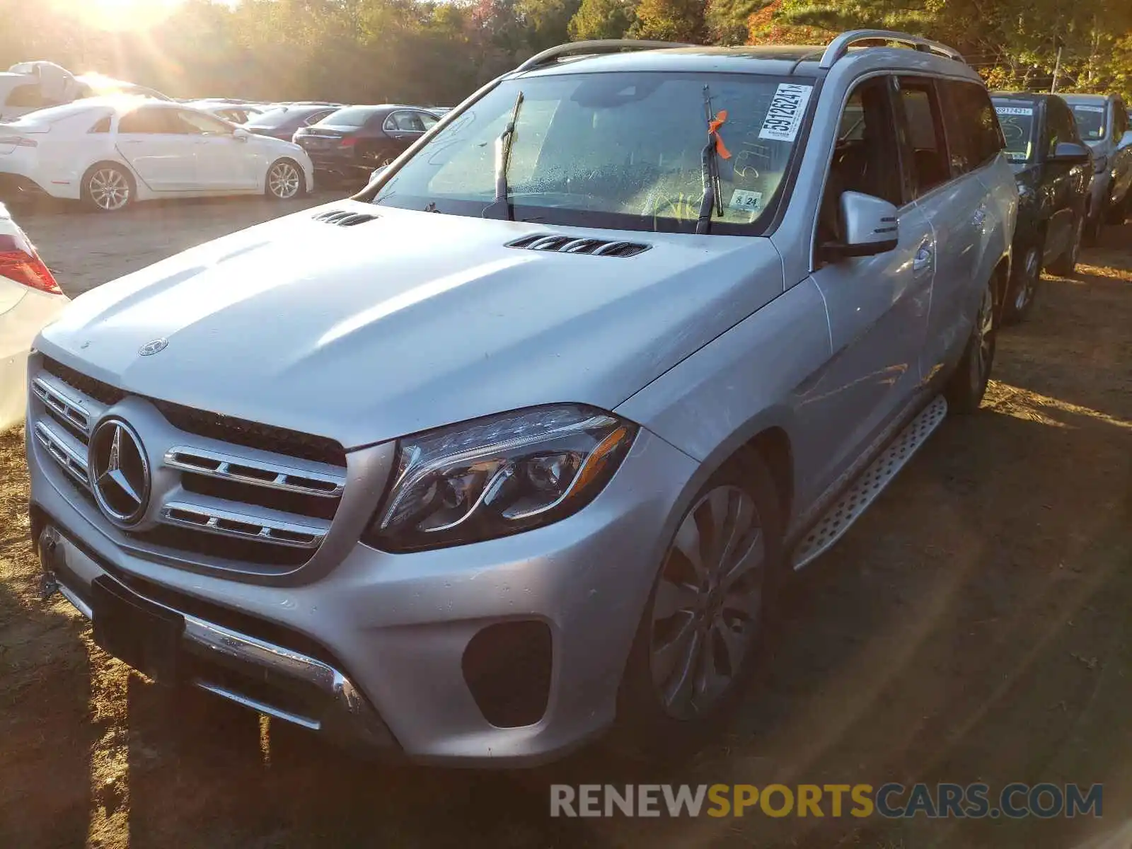 2 Photograph of a damaged car 4JGDF6EE3KB224843 MERCEDES-BENZ GLS-CLASS 2019