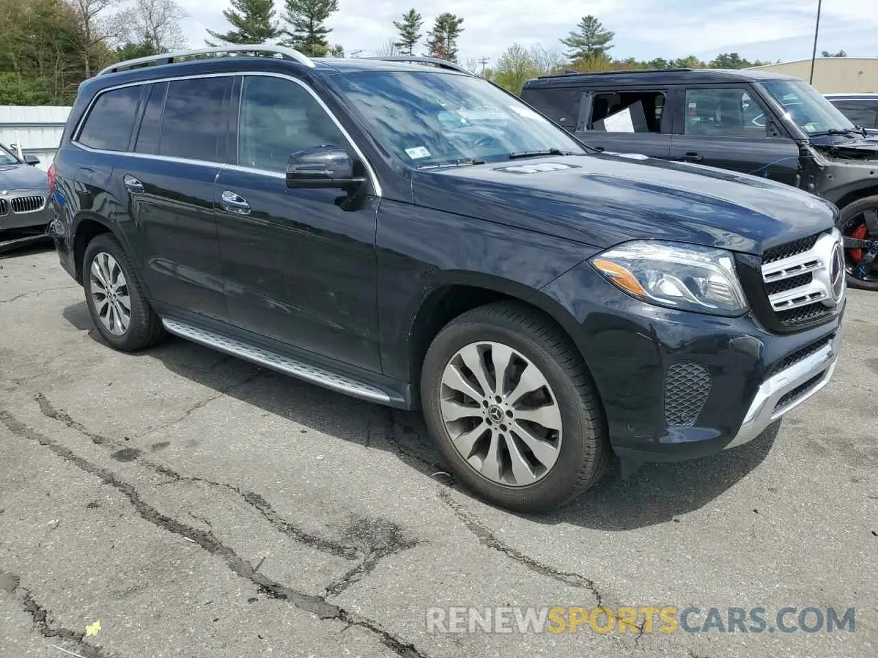 4 Photograph of a damaged car 4JGDF6EE3KB229380 MERCEDES-BENZ GLS-CLASS 2019