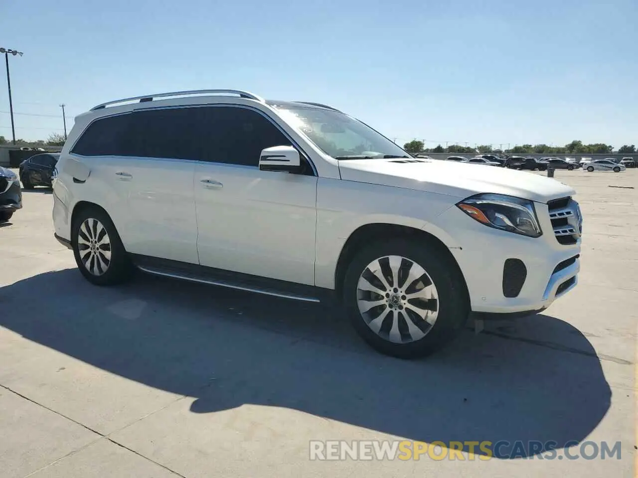 4 Photograph of a damaged car 4JGDF6EE3KB238810 MERCEDES-BENZ GLS-CLASS 2019
