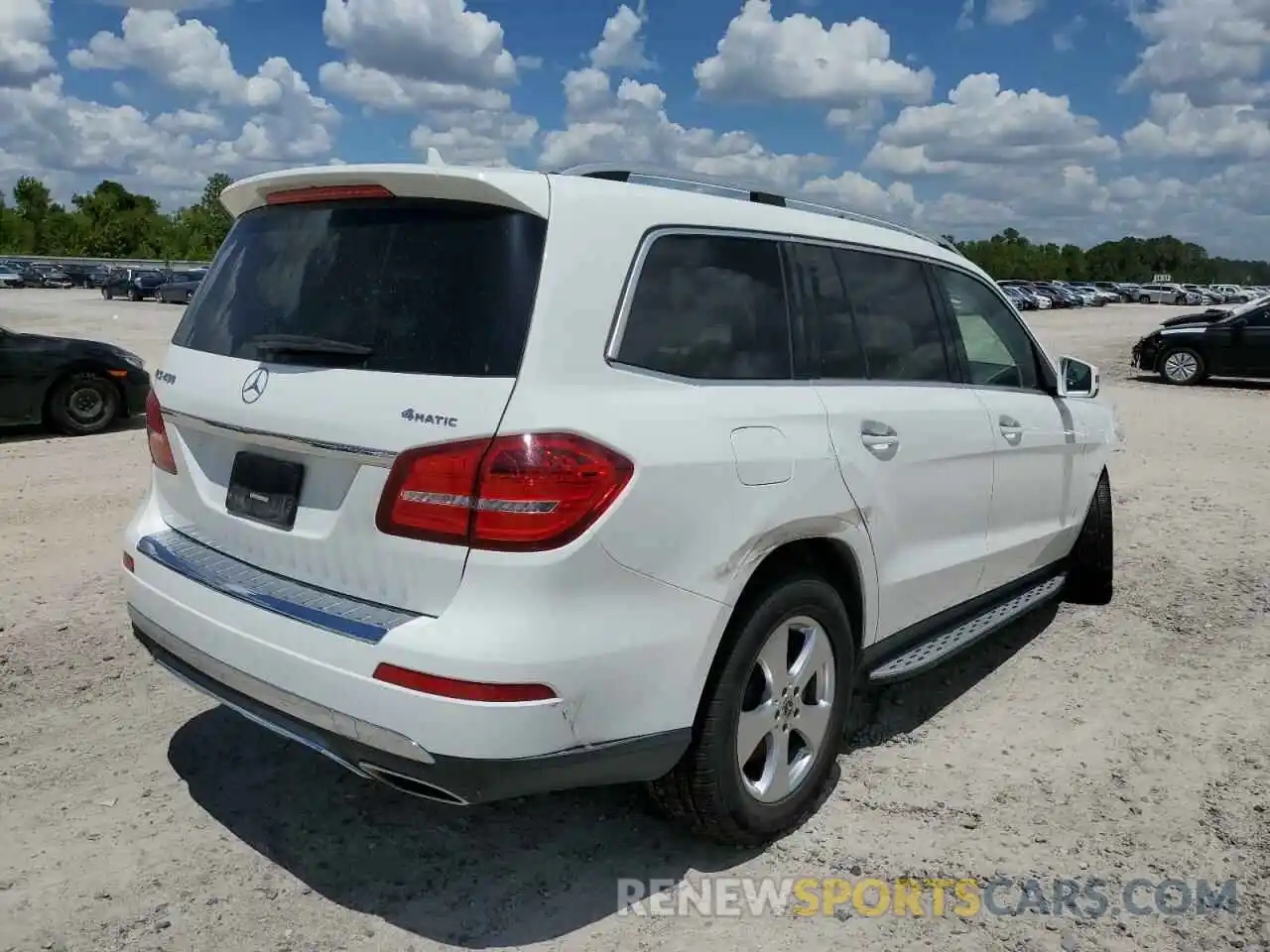 4 Photograph of a damaged car 4JGDF6EE4KB230571 MERCEDES-BENZ GLS-CLASS 2019