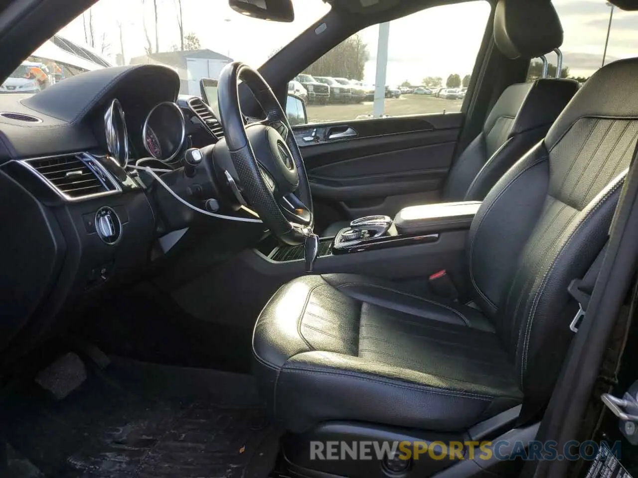 7 Photograph of a damaged car 4JGDF6EE5KB184619 MERCEDES-BENZ GLS-CLASS 2019