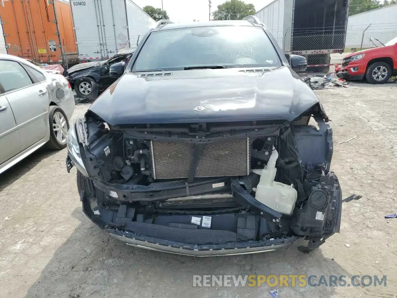 5 Photograph of a damaged car 4JGDF6EE5KB221135 MERCEDES-BENZ GLS-CLASS 2019
