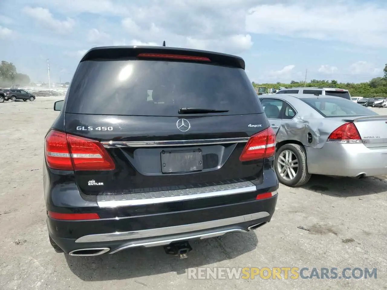 6 Photograph of a damaged car 4JGDF6EE5KB221135 MERCEDES-BENZ GLS-CLASS 2019