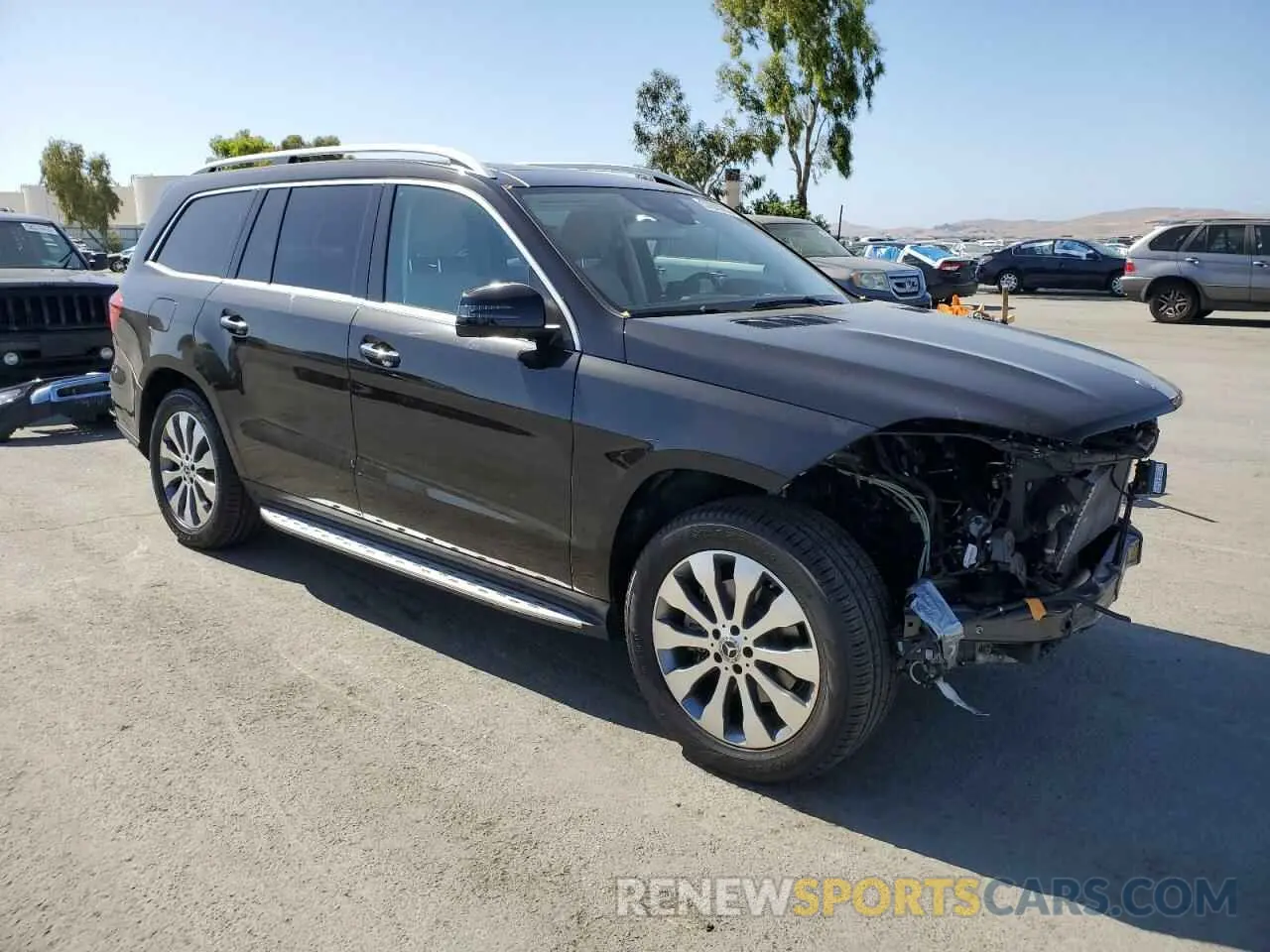 4 Photograph of a damaged car 4JGDF6EE7KB223324 MERCEDES-BENZ GLS-CLASS 2019