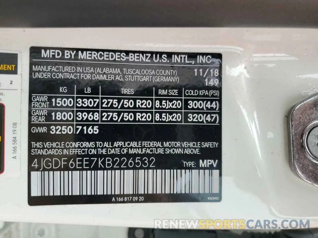 16 Photograph of a damaged car 4JGDF6EE7KB226532 MERCEDES-BENZ GLS-CLASS 2019