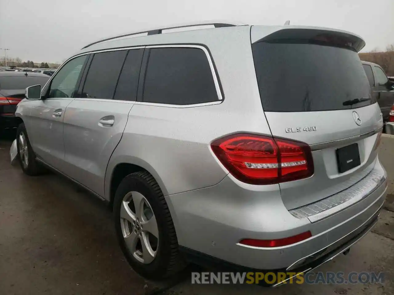 3 Photograph of a damaged car 4JGDF6EE7KB233352 MERCEDES-BENZ GLS-CLASS 2019