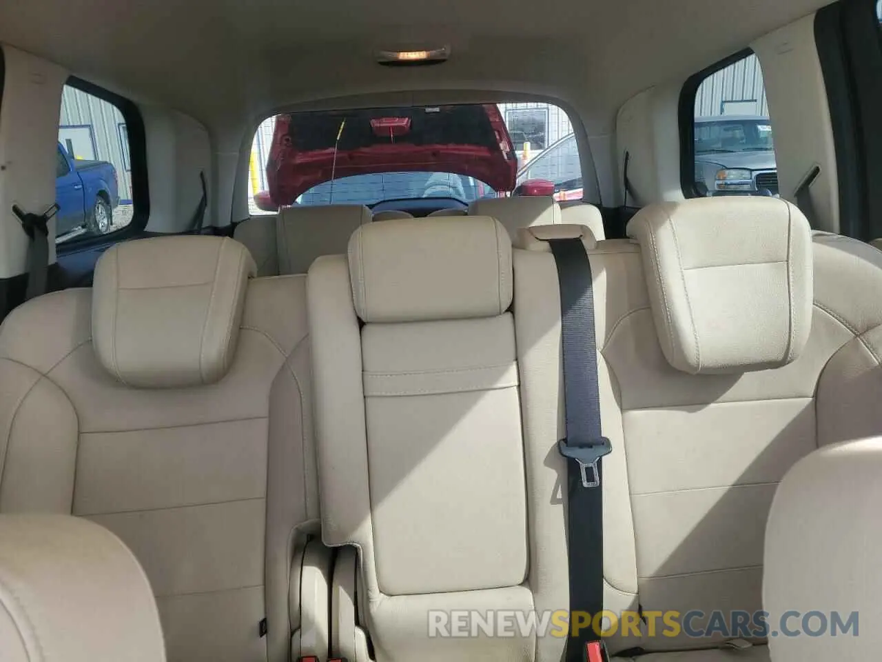 10 Photograph of a damaged car 4JGDF6EE9KB225883 MERCEDES-BENZ GLS-CLASS 2019
