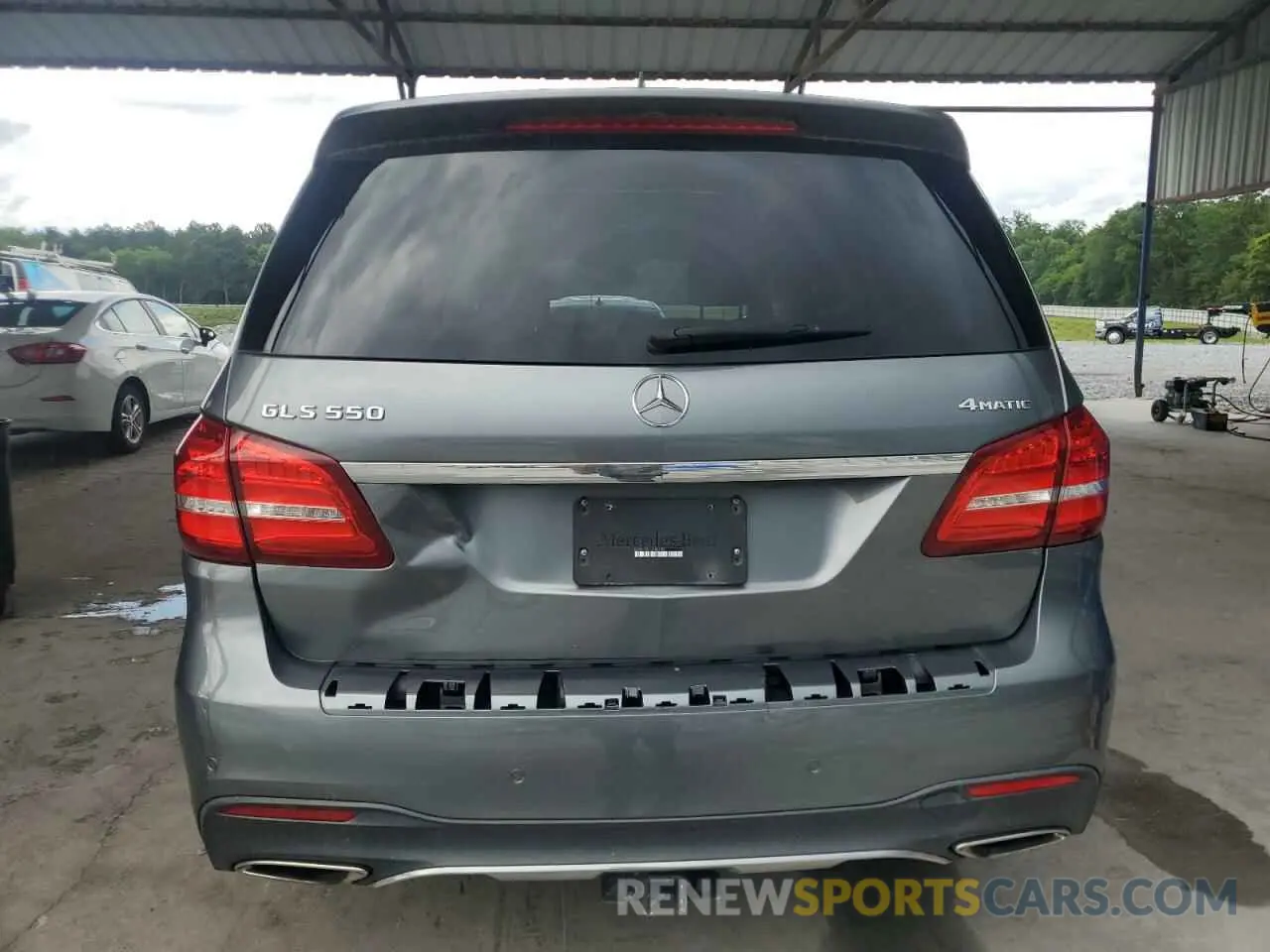6 Photograph of a damaged car 4JGDF7DE0HA852820 MERCEDES-BENZ GLS-CLASS 2019