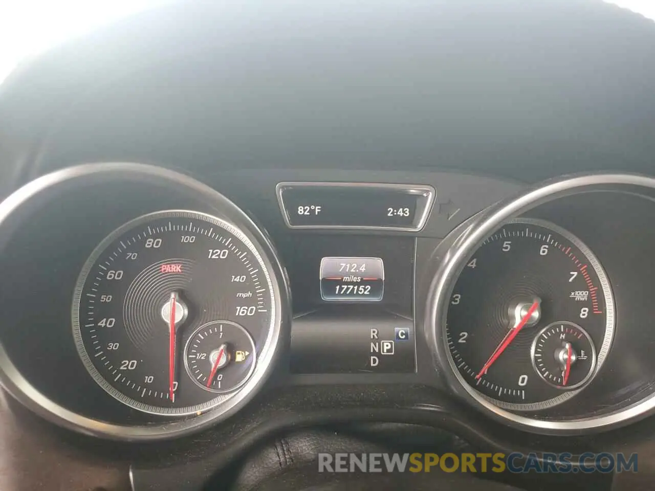 9 Photograph of a damaged car 4JGDF7DE0HA852820 MERCEDES-BENZ GLS-CLASS 2019