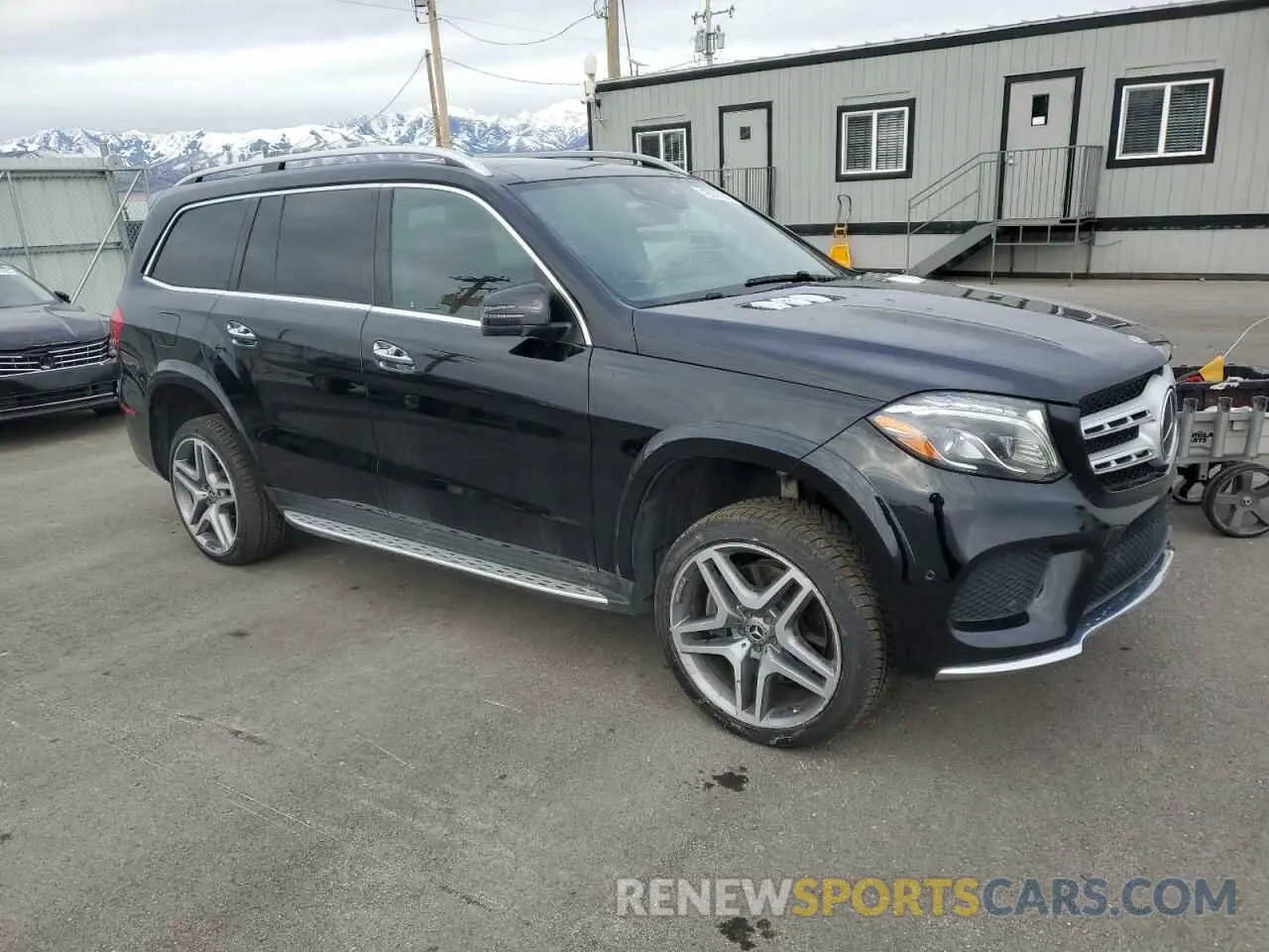 4 Photograph of a damaged car 4JGDF7DE1KB185693 MERCEDES-BENZ GLS-CLASS 2019