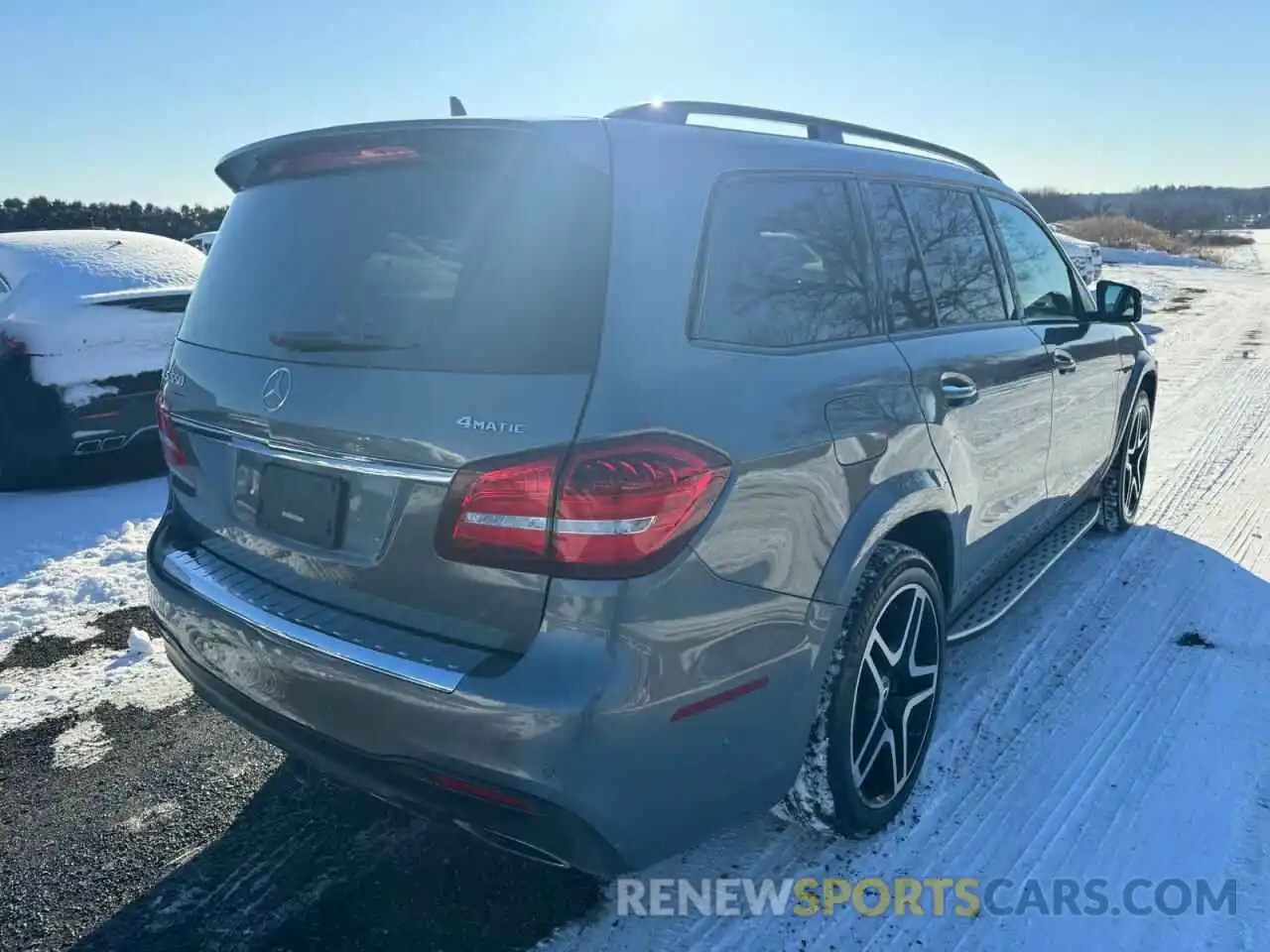 3 Photograph of a damaged car 4JGDF7DE2KB239390 MERCEDES-BENZ GLS-CLASS 2019