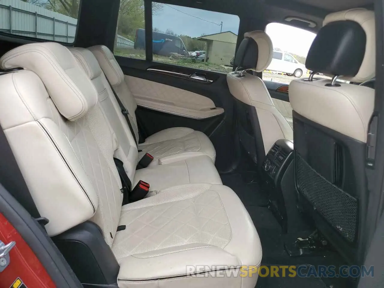 11 Photograph of a damaged car 4JGDF7DE3KB232335 MERCEDES-BENZ GLS-CLASS 2019