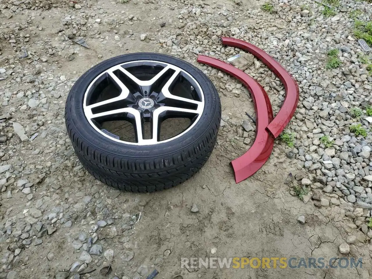 13 Photograph of a damaged car 4JGDF7DE3KB232335 MERCEDES-BENZ GLS-CLASS 2019