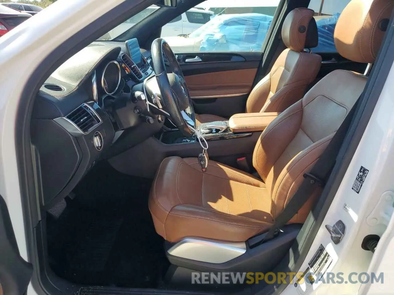 7 Photograph of a damaged car 4JGDF7DE4KB205256 MERCEDES-BENZ GLS-CLASS 2019
