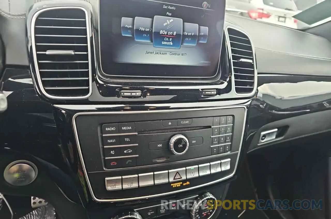 9 Photograph of a damaged car 4JGDF7FE8KB219514 MERCEDES-BENZ GLS-CLASS 2019
