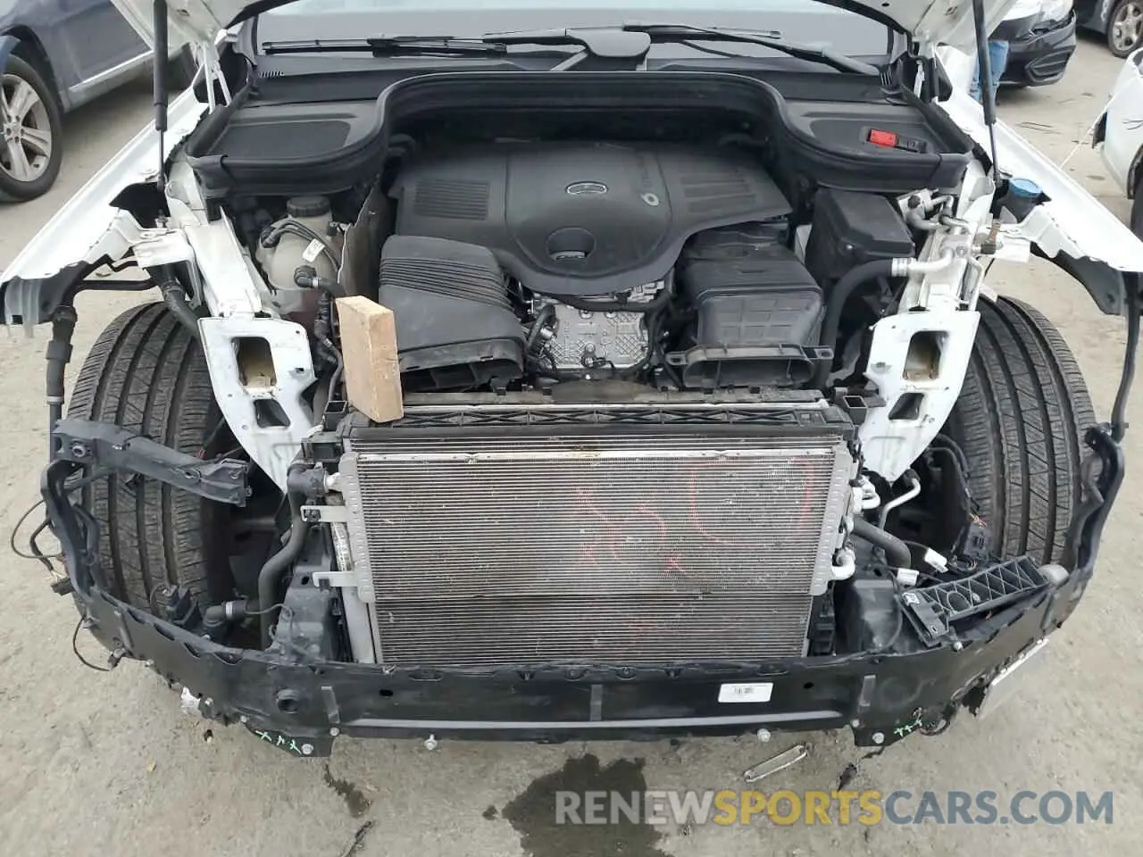 12 Photograph of a damaged car 4JGFF5KE0LA258527 MERCEDES-BENZ GLS-CLASS 2020