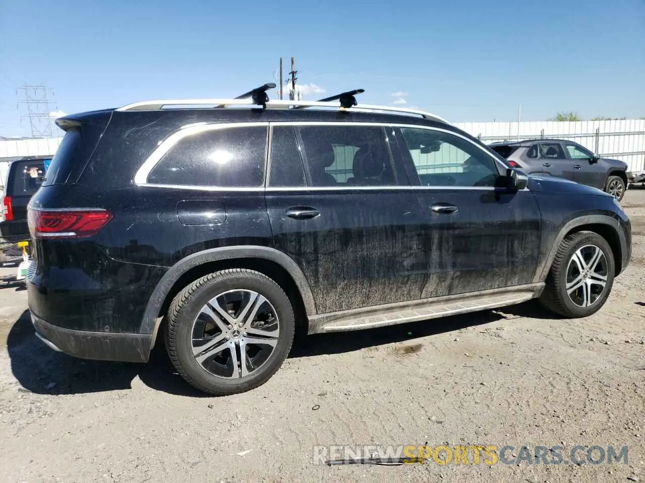 3 Photograph of a damaged car 4JGFF5KE6LA132513 MERCEDES-BENZ GLS-CLASS 2020