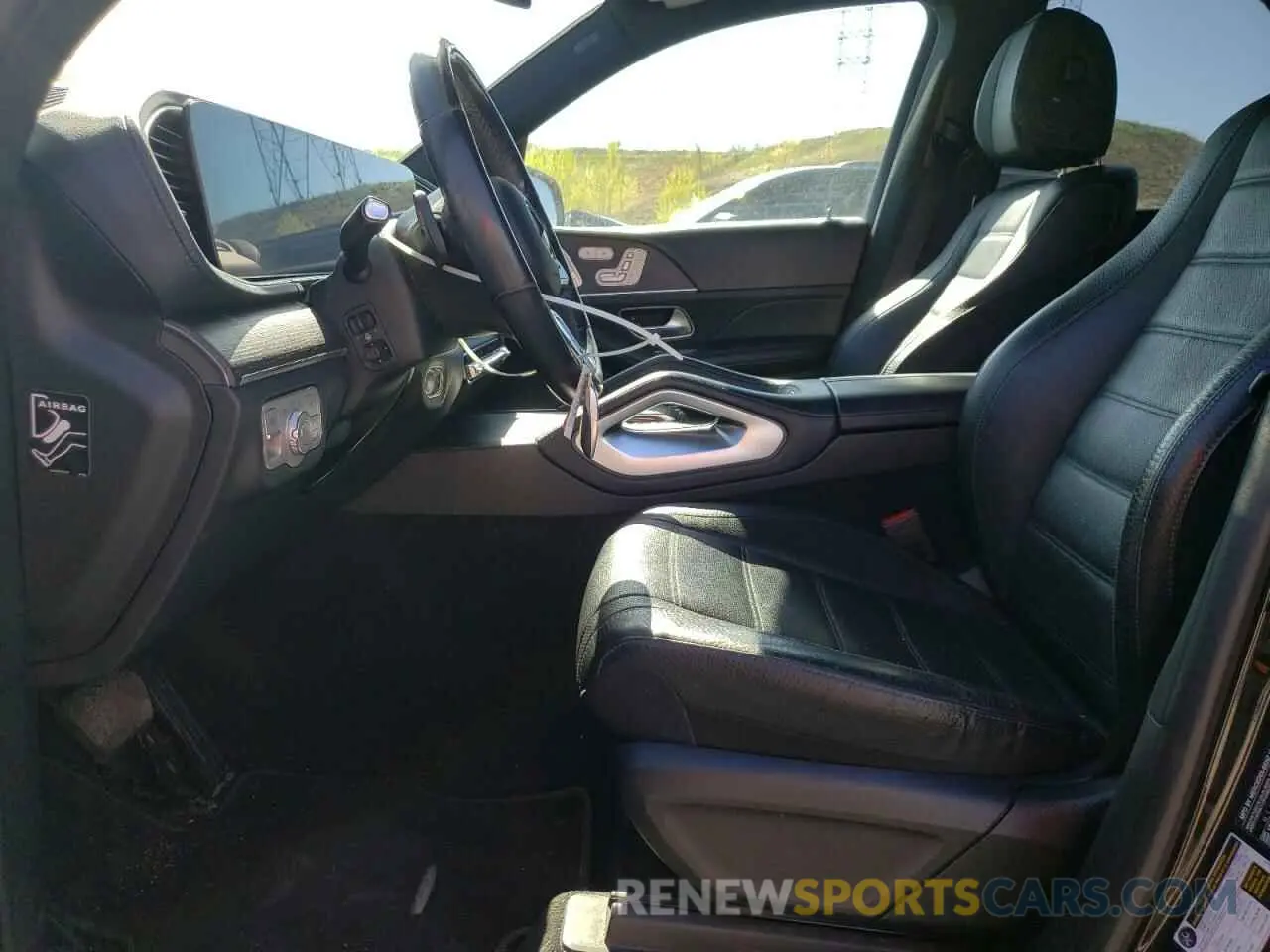 7 Photograph of a damaged car 4JGFF5KE6LA132513 MERCEDES-BENZ GLS-CLASS 2020