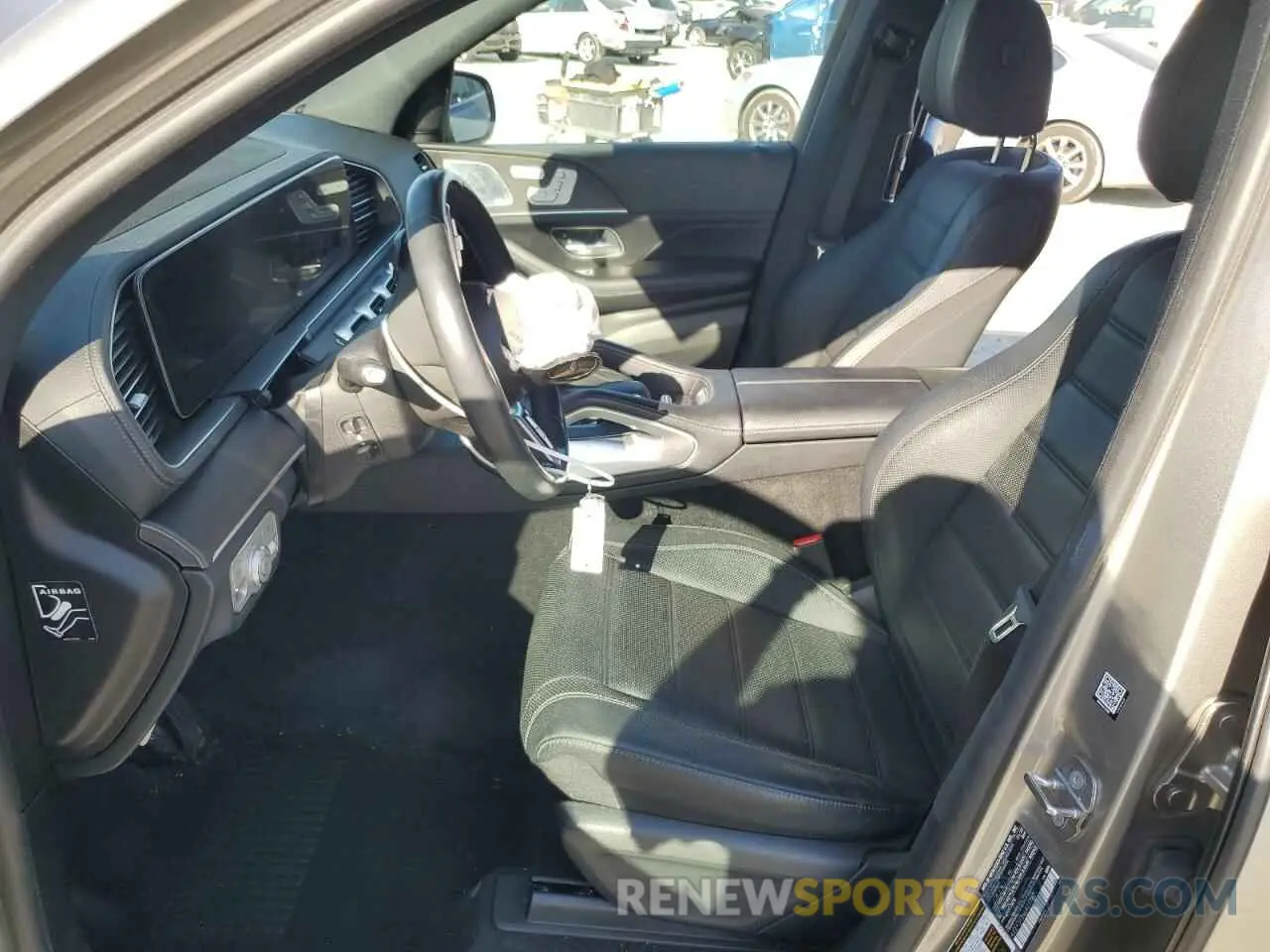 7 Photograph of a damaged car 4JGFF5KE6LA187821 MERCEDES-BENZ GLS-CLASS 2020