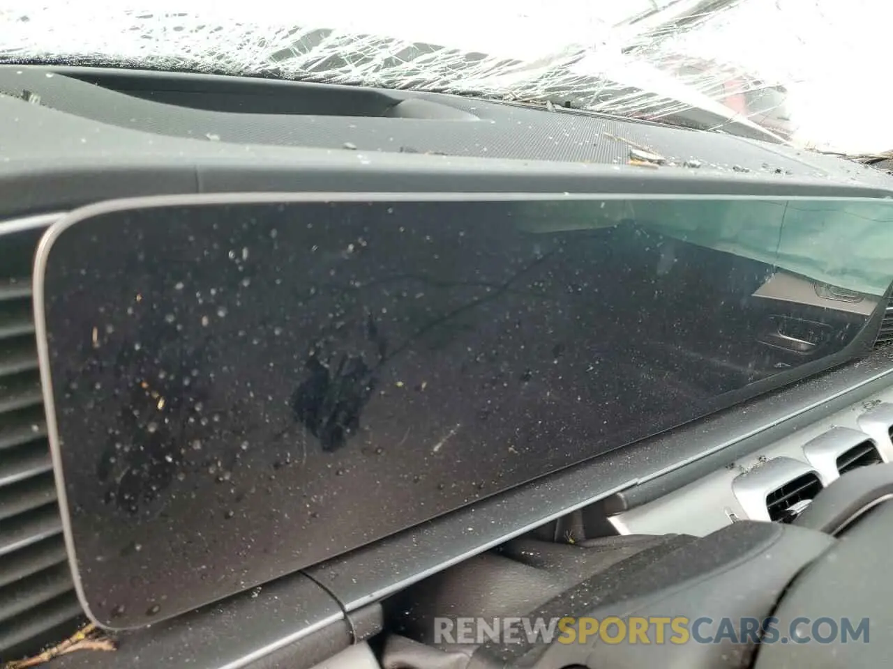 9 Photograph of a damaged car 4JGFF5KE9LA174867 MERCEDES-BENZ GLS-CLASS 2020