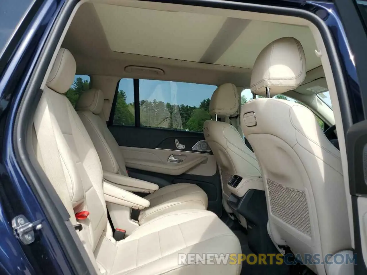 11 Photograph of a damaged car 4JGFF5KEXLA152568 MERCEDES-BENZ GLS-CLASS 2020