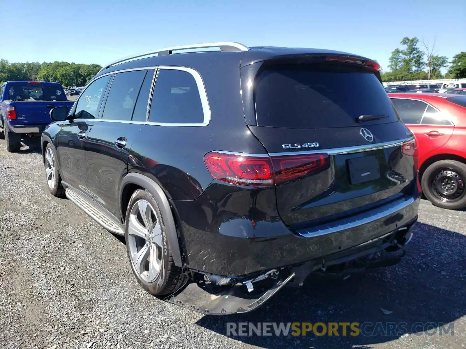 3 Photograph of a damaged car 4JGFF5KE1MA402670 MERCEDES-BENZ GLS-CLASS 2021