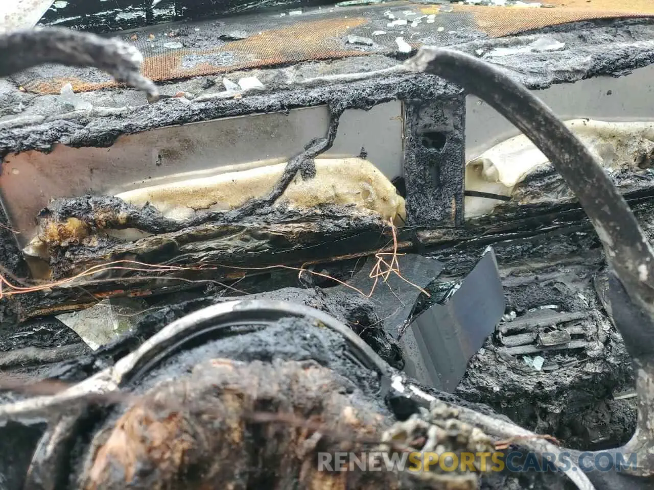 8 Photograph of a damaged car 4JGFF5KE2MA446015 MERCEDES-BENZ GLS-CLASS 2021