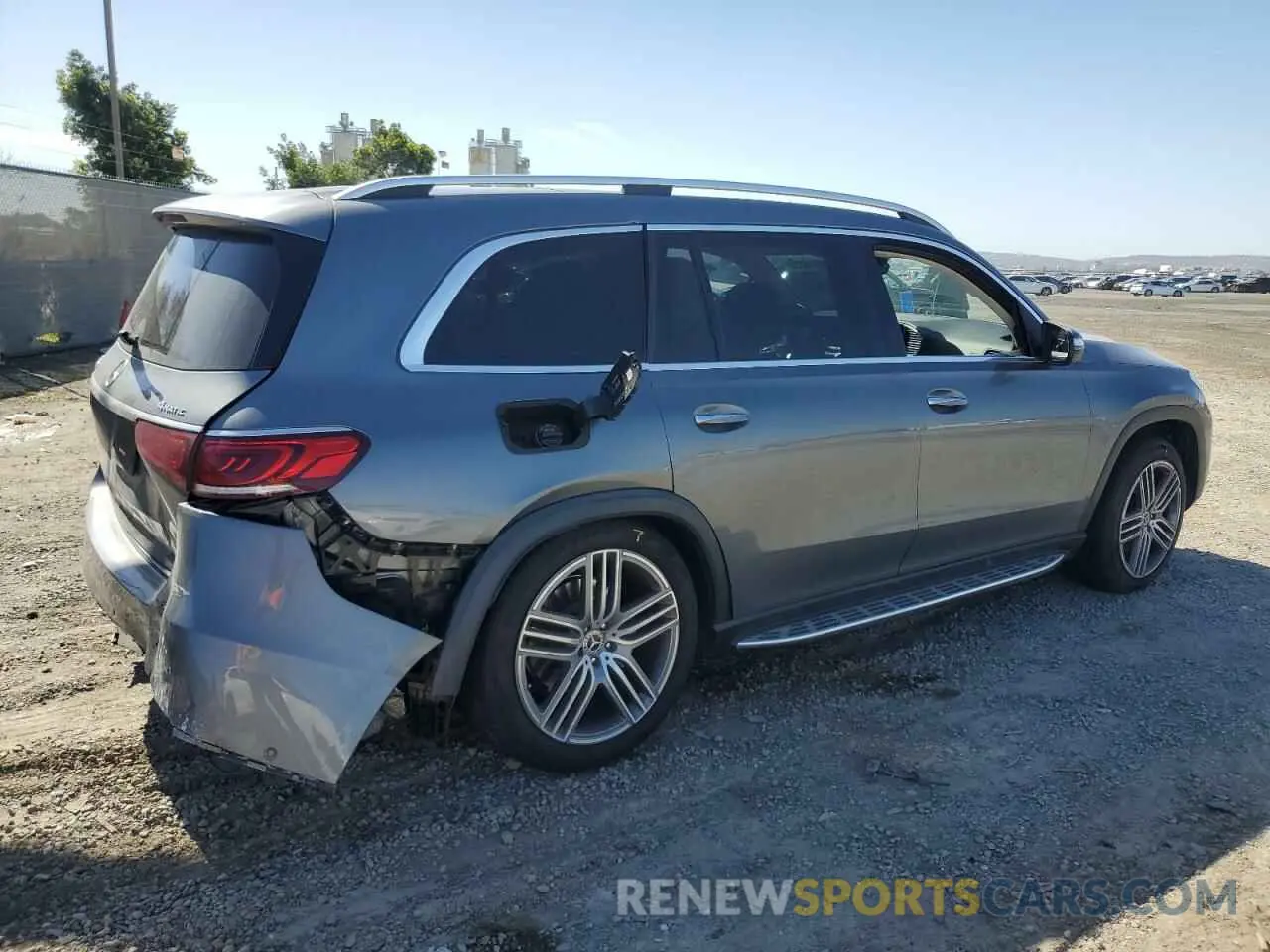 3 Photograph of a damaged car 4JGFF5KE5MA432268 MERCEDES-BENZ GLS-CLASS 2021