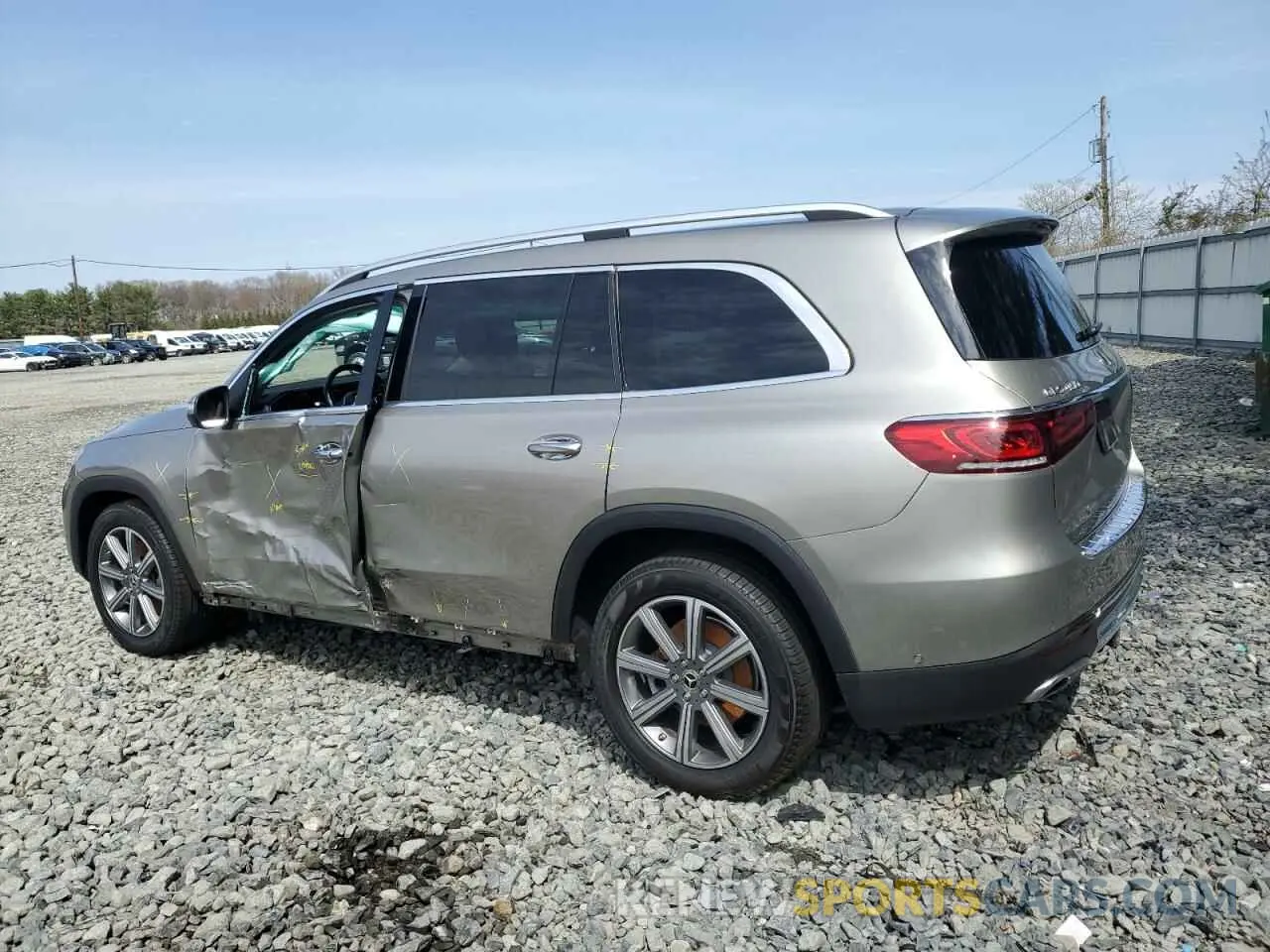 2 Photograph of a damaged car 4JGFF5KE6MA392914 MERCEDES-BENZ GLS-CLASS 2021