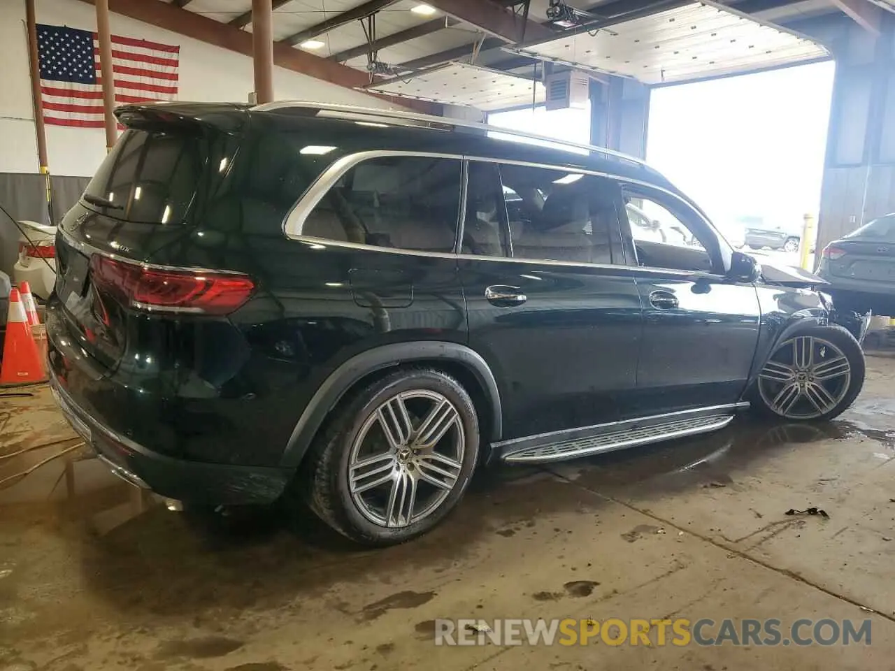 3 Photograph of a damaged car 4JGFF5KE6MA419030 MERCEDES-BENZ GLS-CLASS 2021