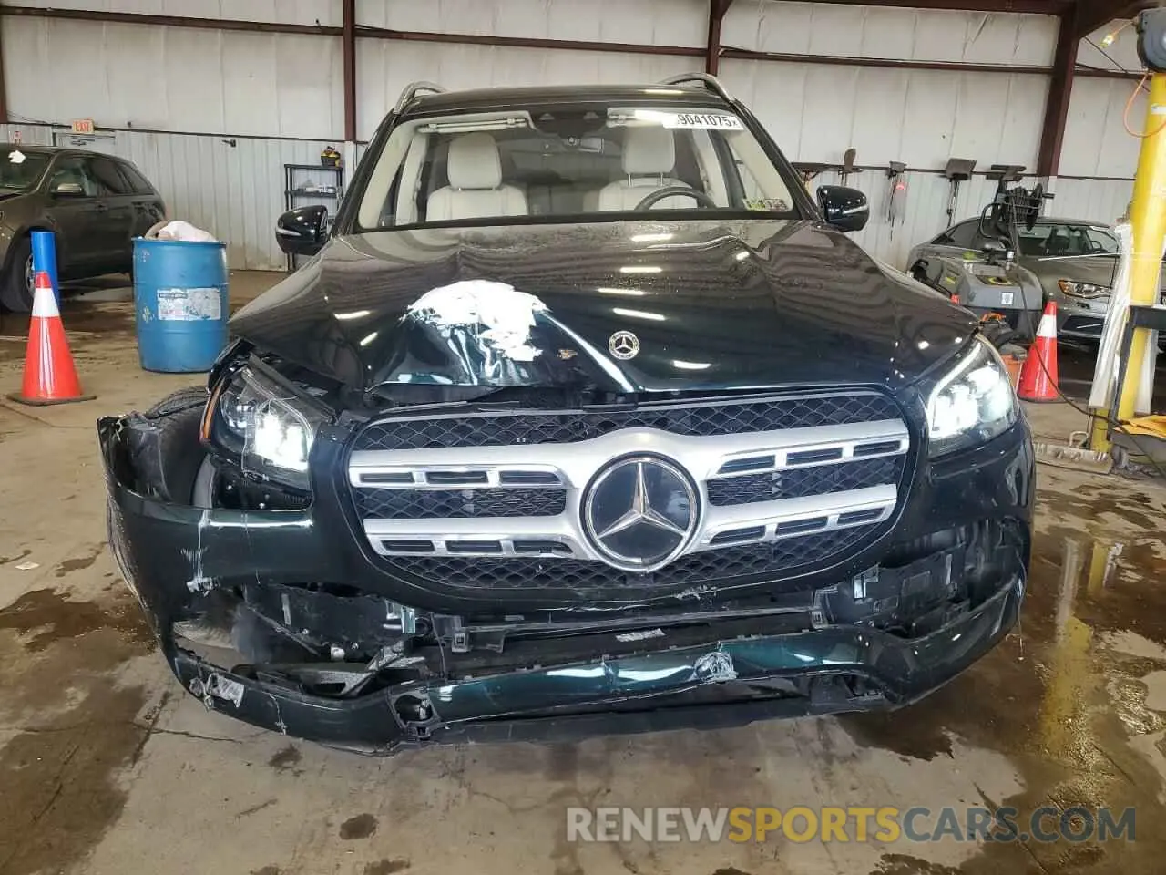5 Photograph of a damaged car 4JGFF5KE6MA419030 MERCEDES-BENZ GLS-CLASS 2021