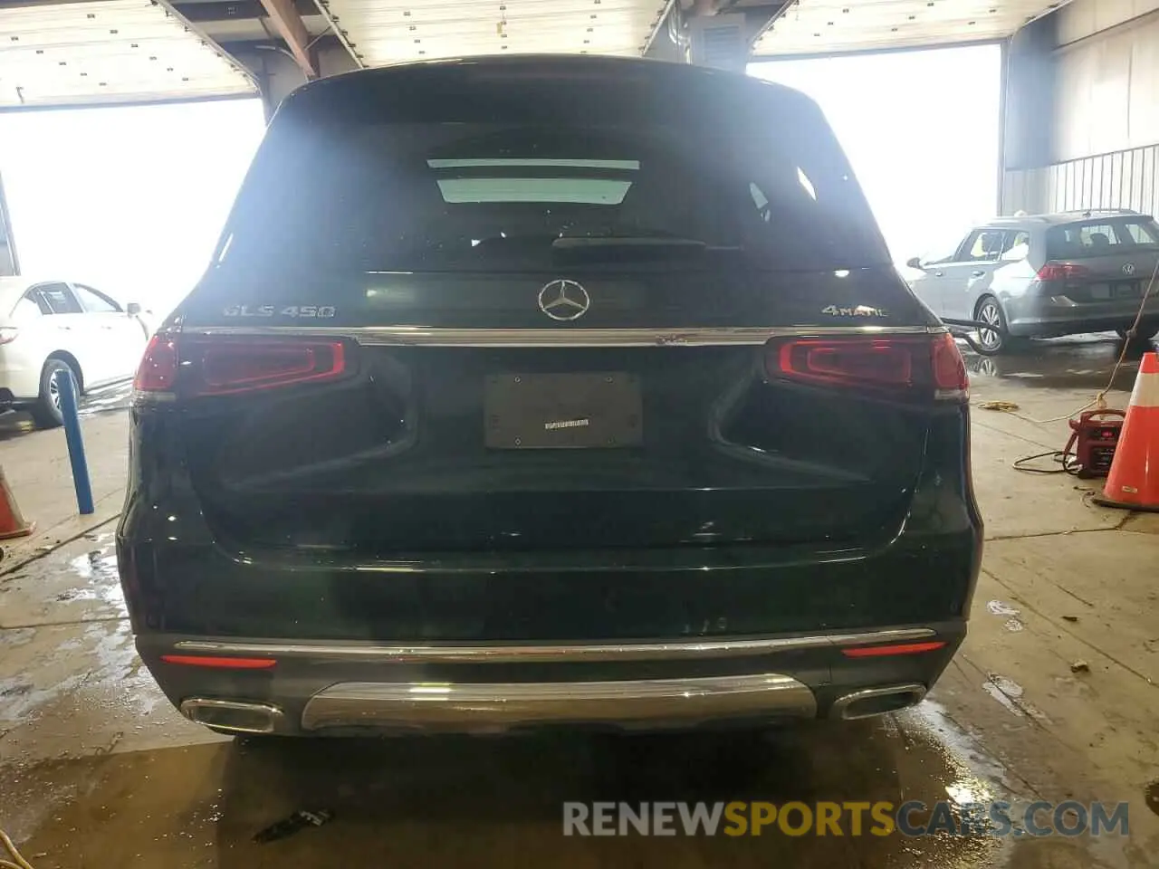 6 Photograph of a damaged car 4JGFF5KE6MA419030 MERCEDES-BENZ GLS-CLASS 2021