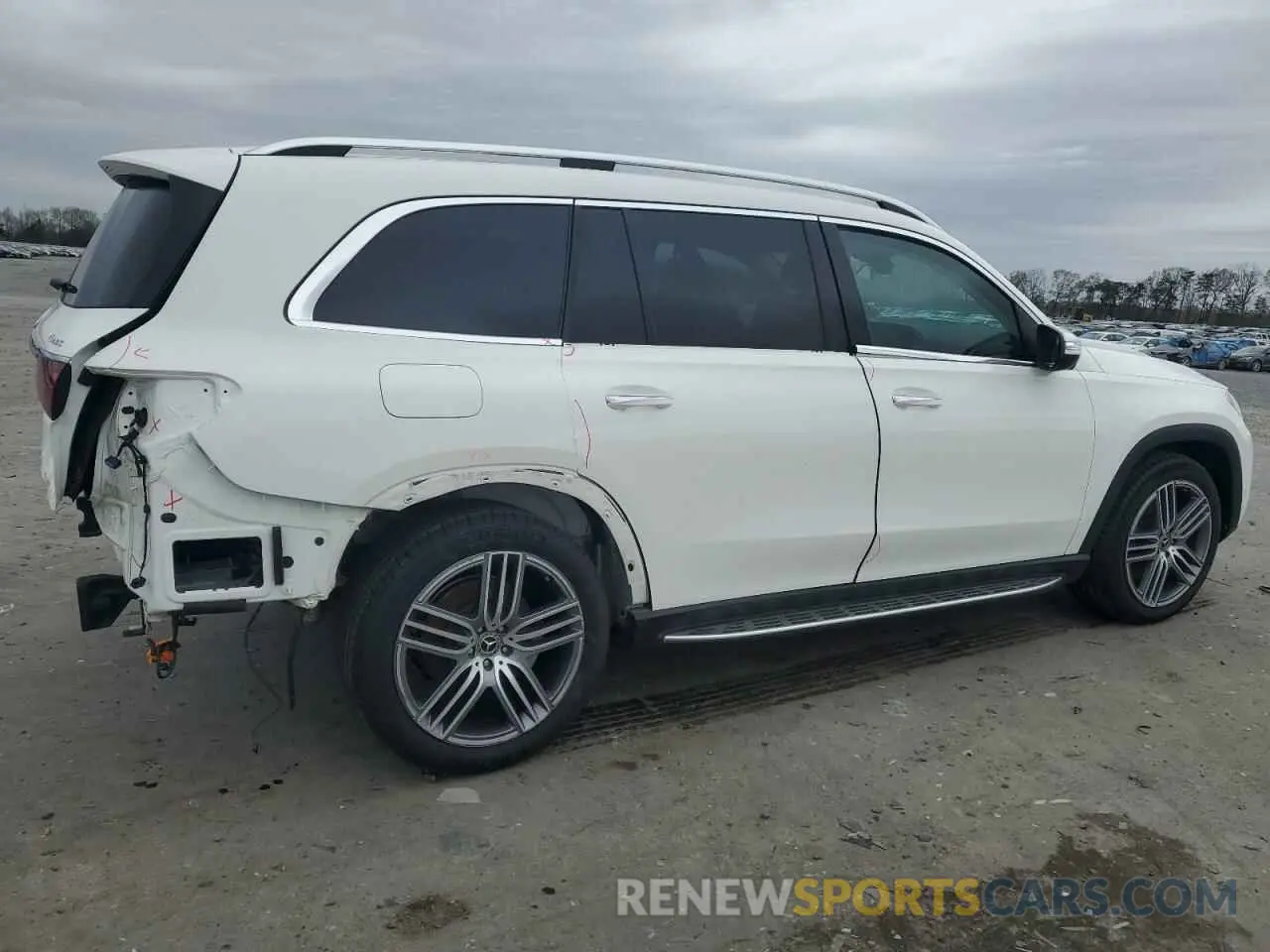 3 Photograph of a damaged car 4JGFF5KE7MA329482 MERCEDES-BENZ GLS-CLASS 2021
