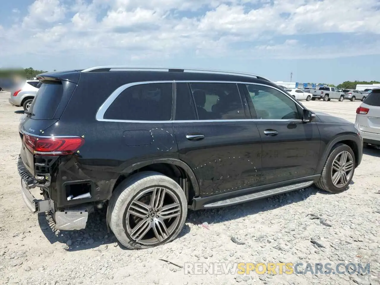 3 Photograph of a damaged car 4JGFF5KEXMA404076 MERCEDES-BENZ GLS-CLASS 2021