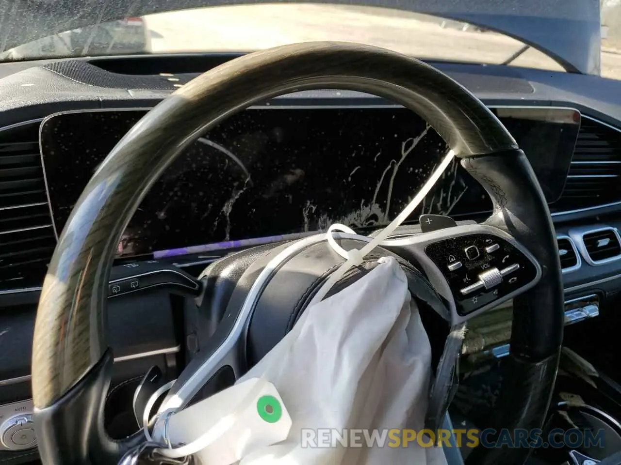 9 Photograph of a damaged car 4JGFF8GE8MA466215 MERCEDES-BENZ GLS-CLASS 2021