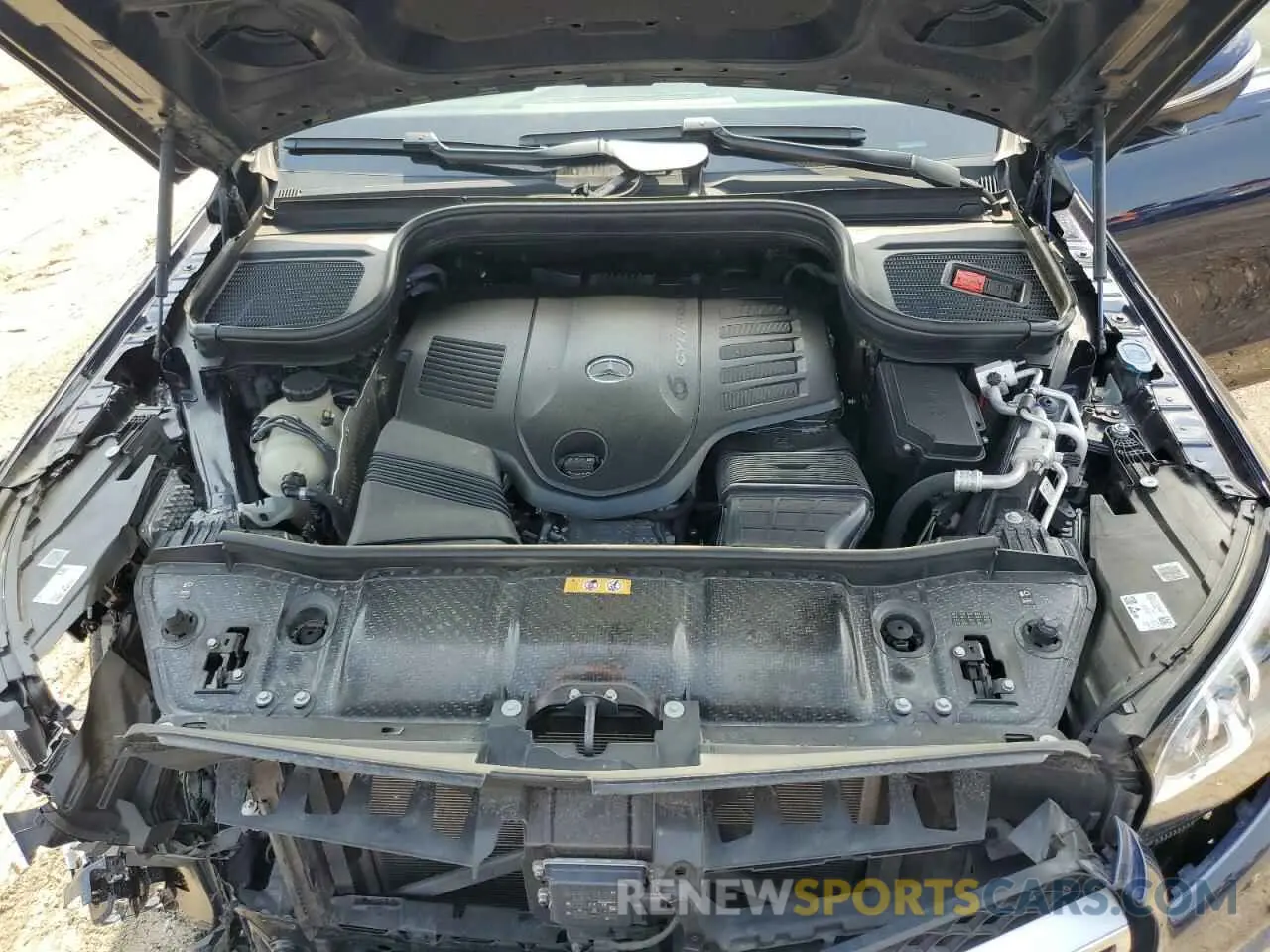 12 Photograph of a damaged car 4JGFF5KE9NA585673 MERCEDES-BENZ GLS-CLASS 2022