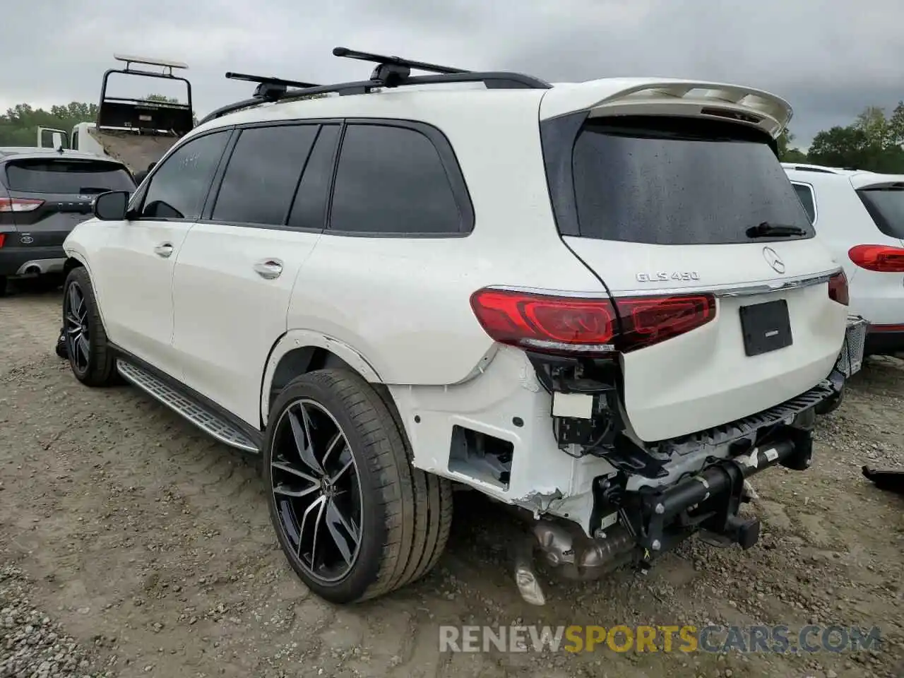 3 Photograph of a damaged car 4JGFF5KE9NA625637 MERCEDES-BENZ GLS-CLASS 2022