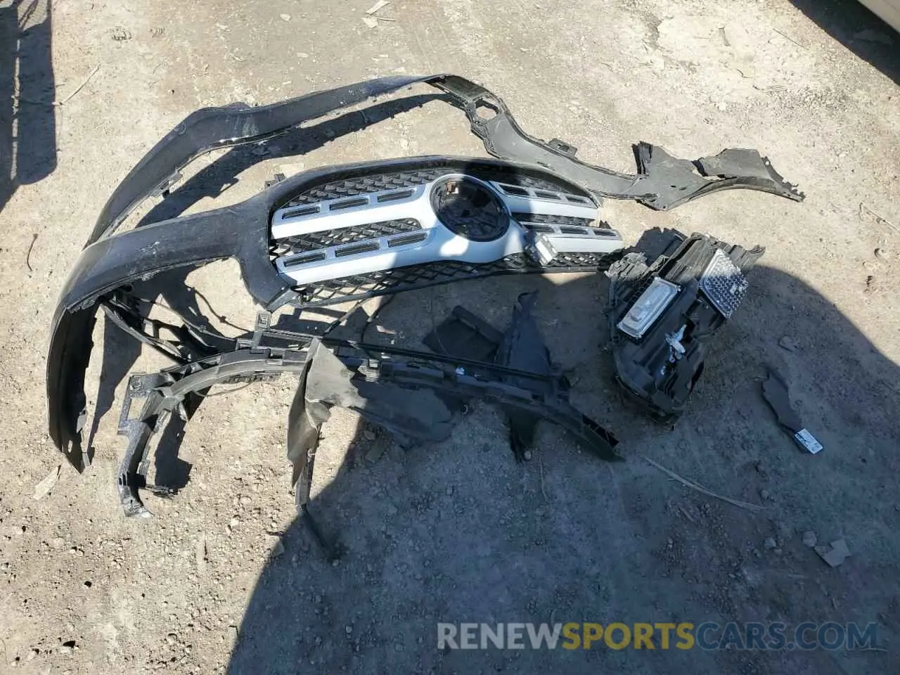 13 Photograph of a damaged car 4JGFF5KE9NA782178 MERCEDES-BENZ GLS-CLASS 2022