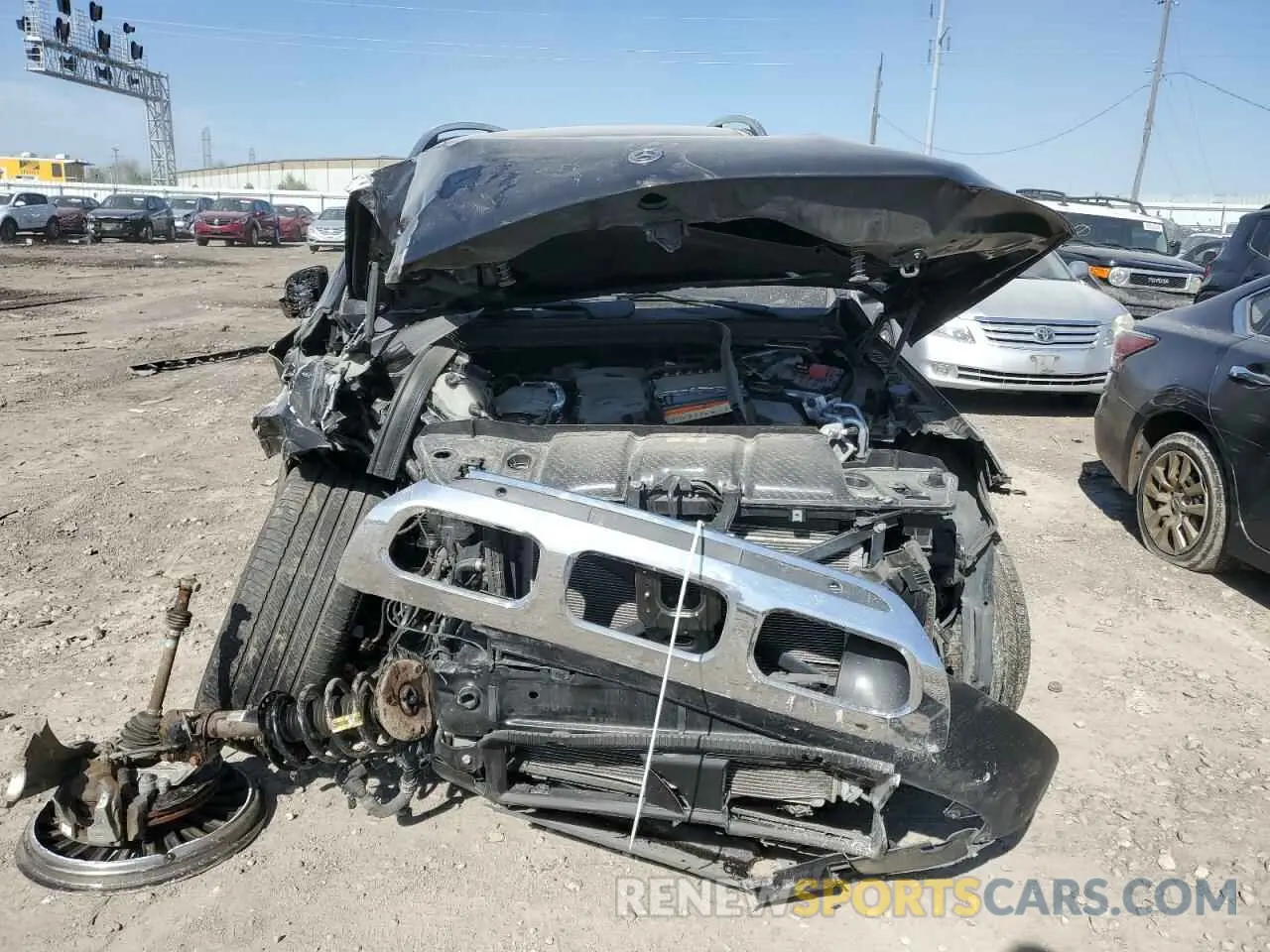 5 Photograph of a damaged car 4JGFF5KE9NA782178 MERCEDES-BENZ GLS-CLASS 2022