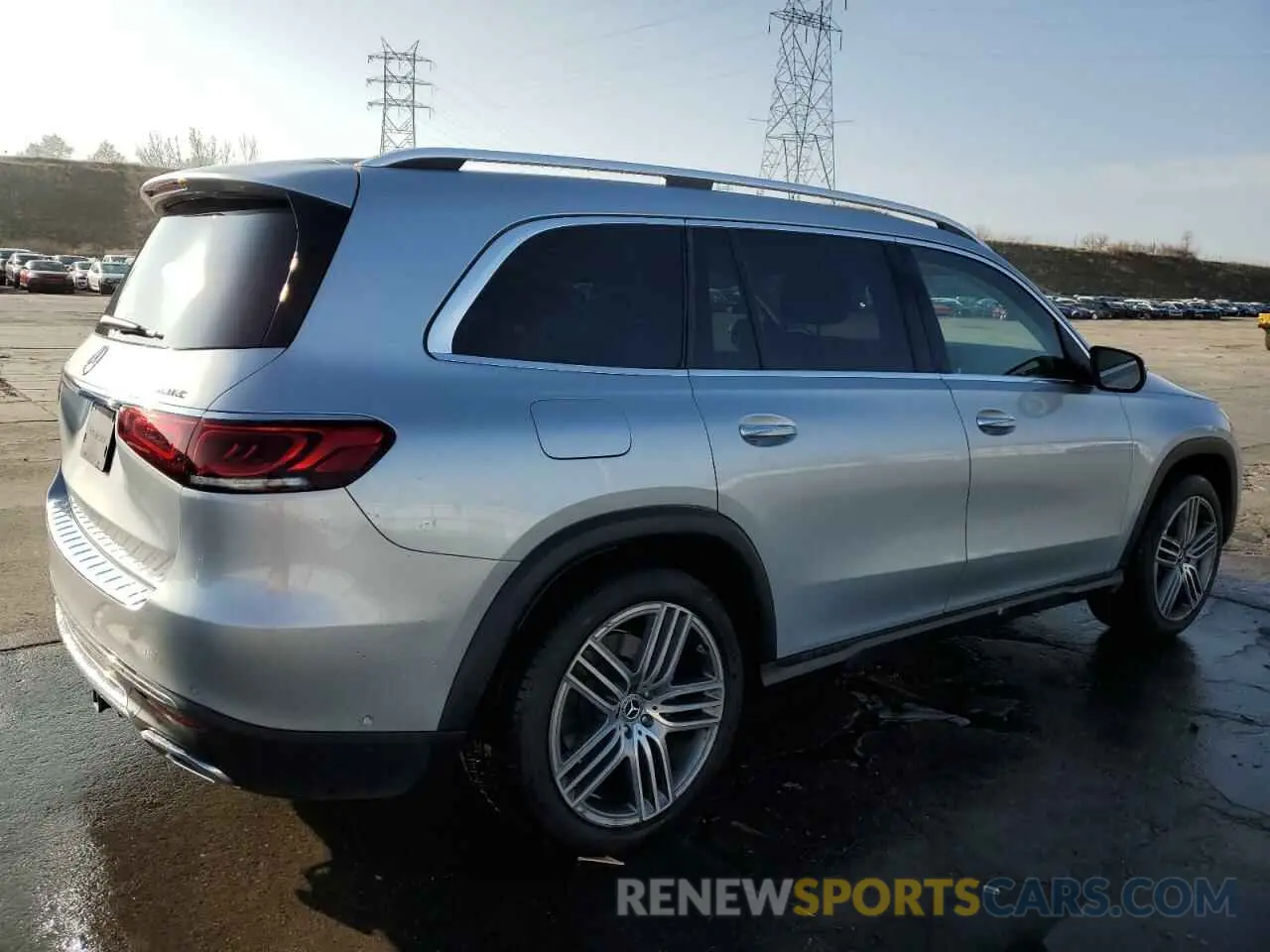 3 Photograph of a damaged car 4JGFF5KEXNA748041 MERCEDES-BENZ GLS-CLASS 2022