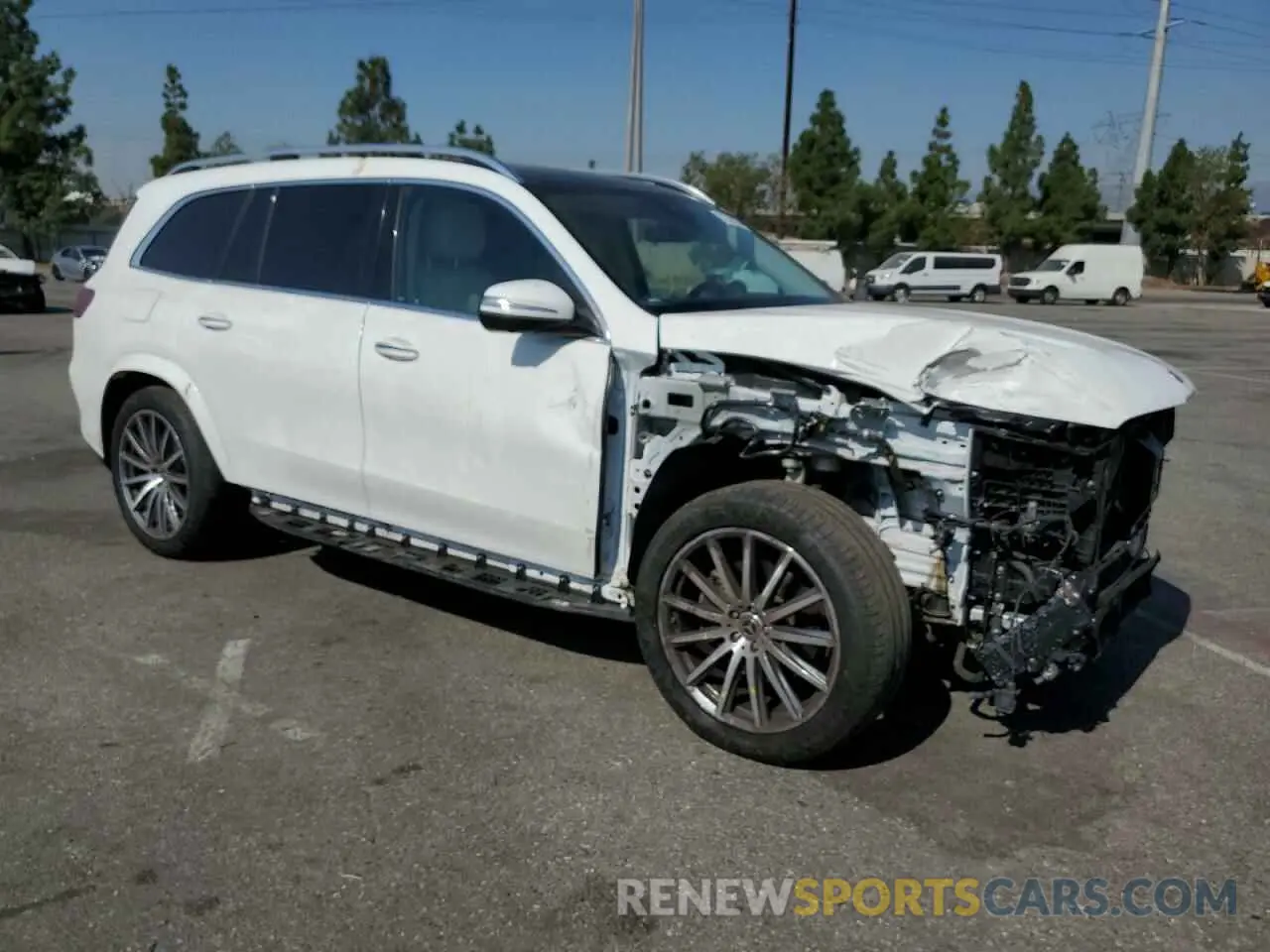 4 Photograph of a damaged car 4JGFF5KE5PB002450 MERCEDES-BENZ GLS-CLASS 2023
