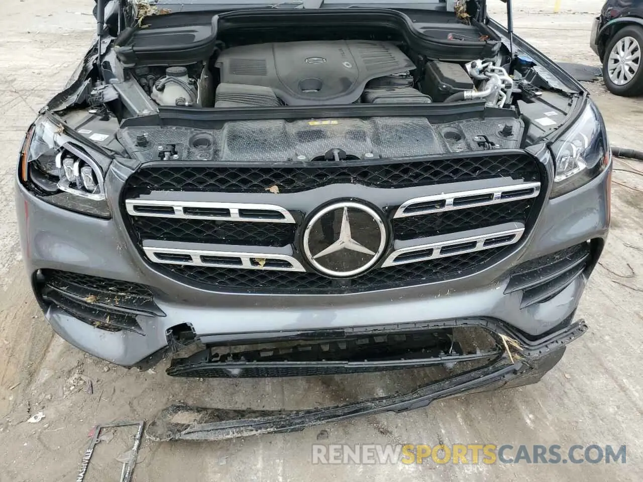 11 Photograph of a damaged car 4JGFF5KE7PA954775 MERCEDES-BENZ GLS-CLASS 2023