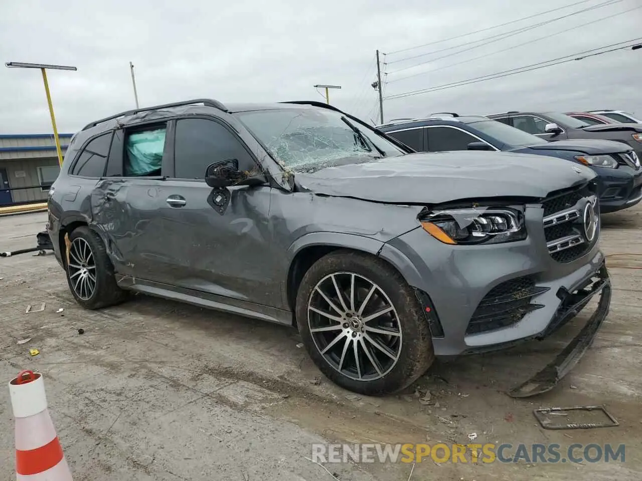 4 Photograph of a damaged car 4JGFF5KE7PA954775 MERCEDES-BENZ GLS-CLASS 2023