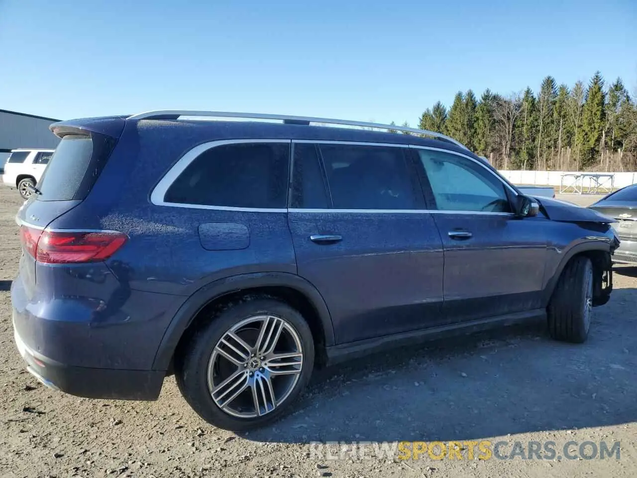 3 Photograph of a damaged car 4JGFF5KE3RB174463 MERCEDES-BENZ GLS-CLASS 2024