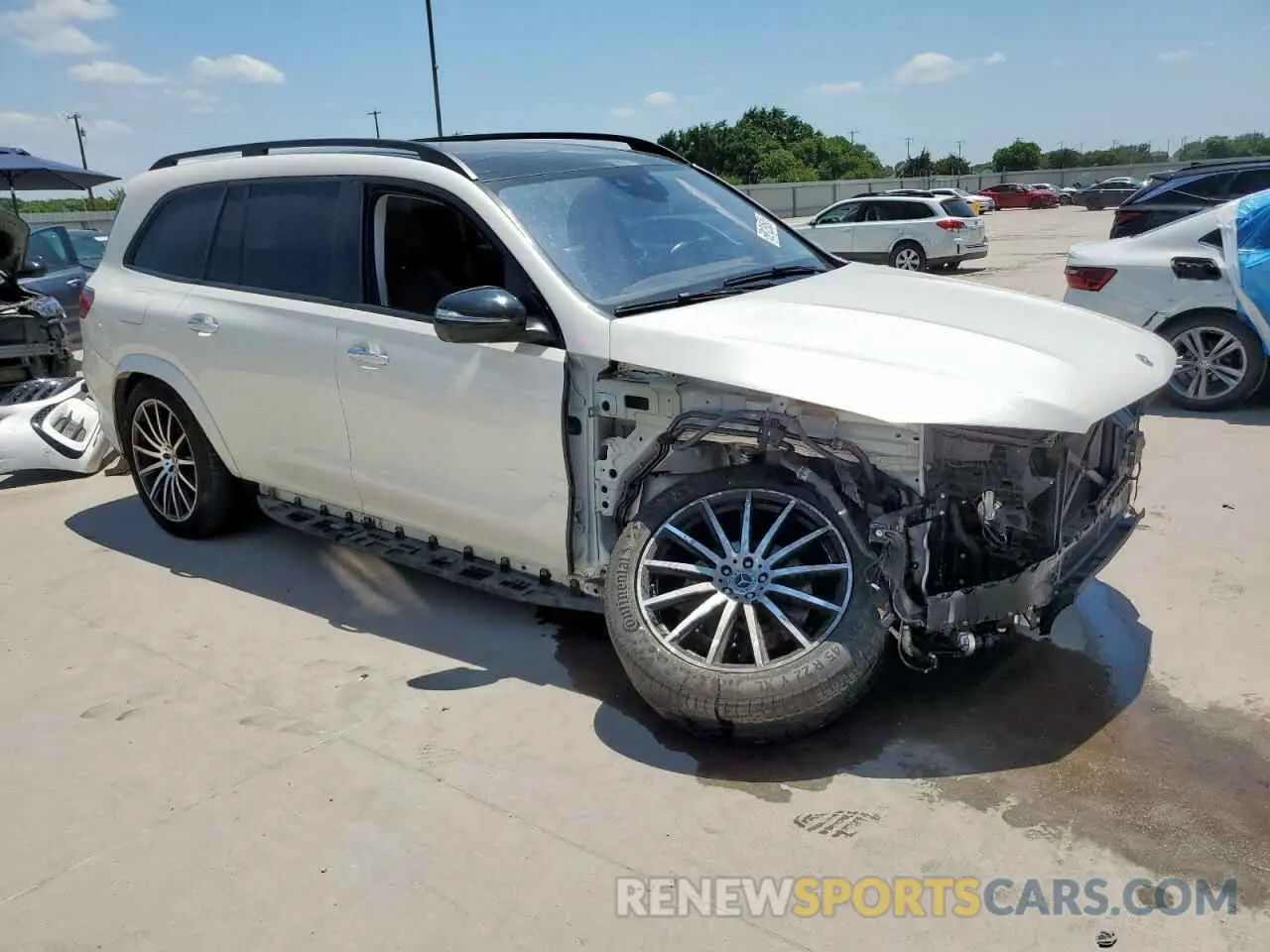 4 Photograph of a damaged car 4JGFF5KE7RB036876 MERCEDES-BENZ GLS-CLASS 2024