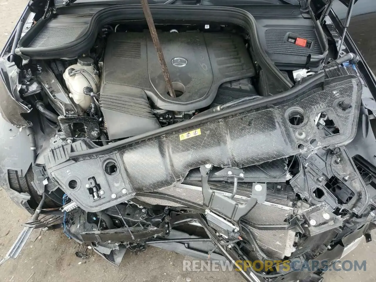 12 Photograph of a damaged car 4JGFF5KE7RB057873 MERCEDES-BENZ GLS-CLASS 2024