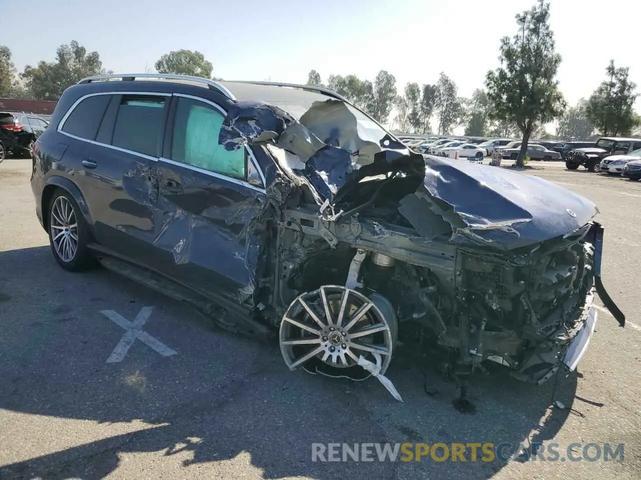 4 Photograph of a damaged car 4JGFF8FE2RB054262 MERCEDES-BENZ GLS-CLASS 2024