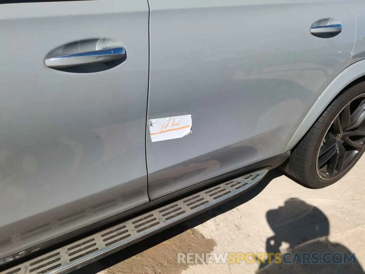 13 Photograph of a damaged car 4JGFF8FE6RB060842 MERCEDES-BENZ GLS-CLASS 2024
