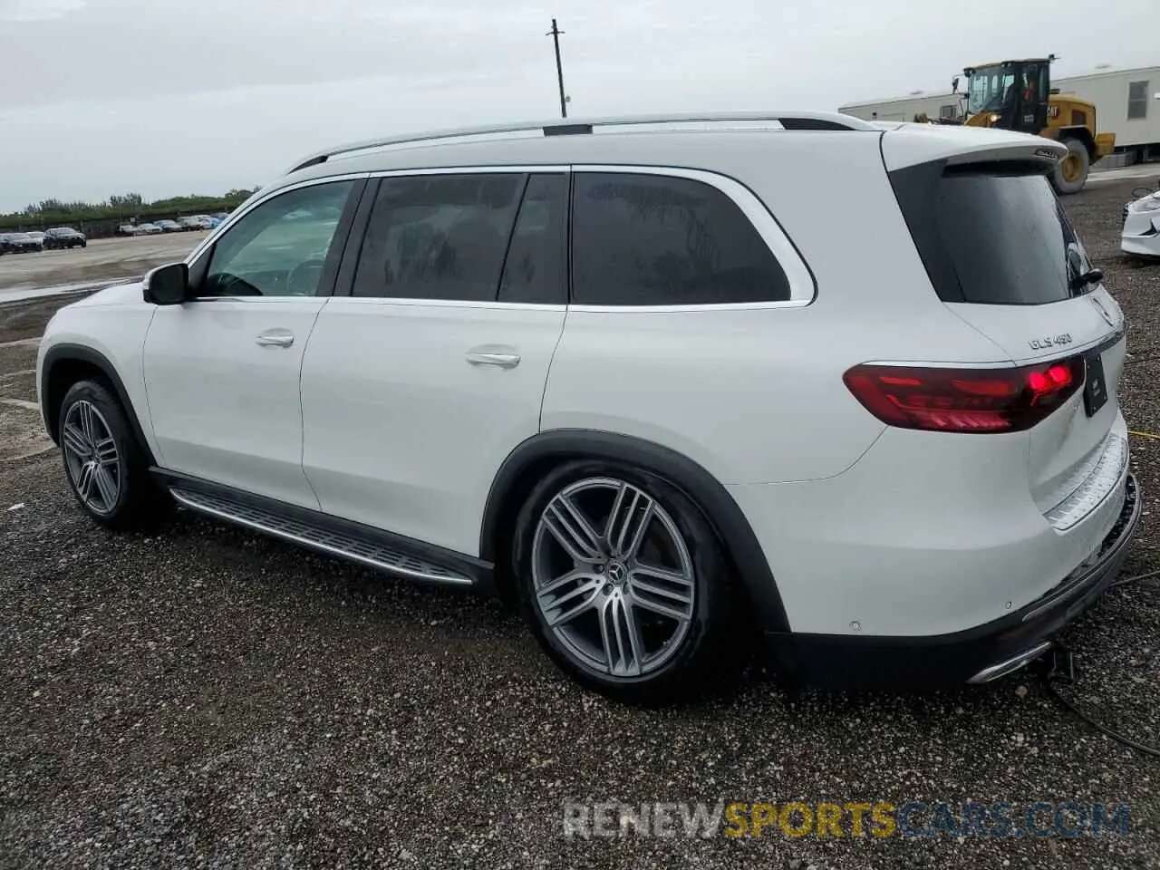2 Photograph of a damaged car 4JGFF5KE3SB367041 MERCEDES-BENZ GLS-CLASS 2025