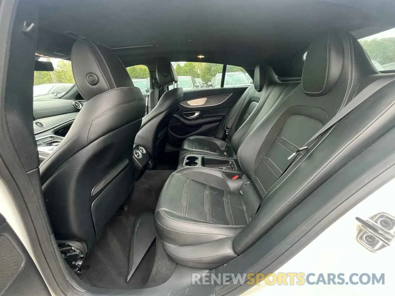 8 Photograph of a damaged car WDD7X6BB3KA004106 MERCEDES-BENZ GT-CLASS 2019